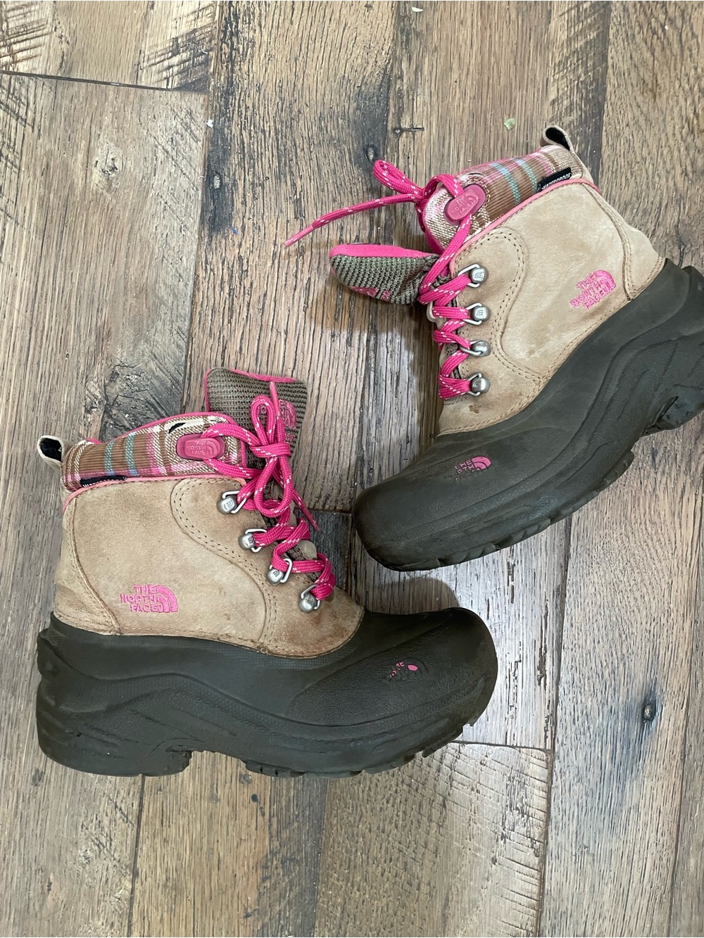 The North Face Waterproof winter snow boots girl 2
